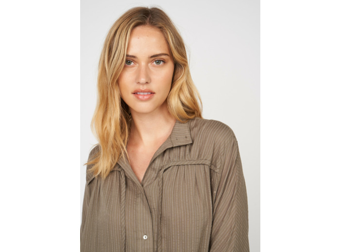 Top over-size à col montant