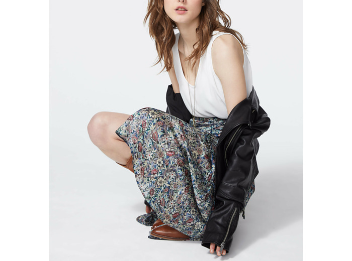 Top sans manches en crêpe surpiqûres argent femme