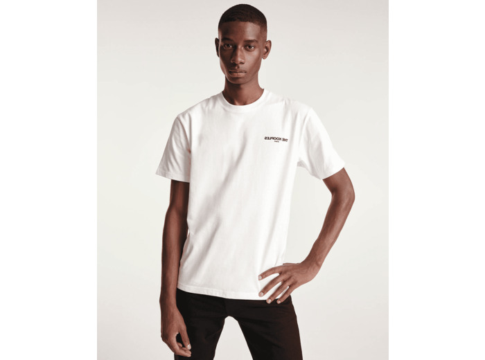 Tee Shirt A Manches Courtes Avec Print Sur Le Devant