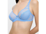 Soutien-gorge avec armatures