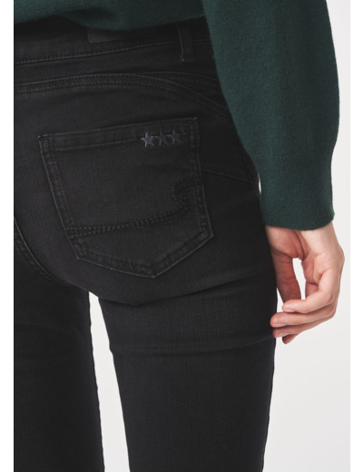 Jean slim à cinq poches