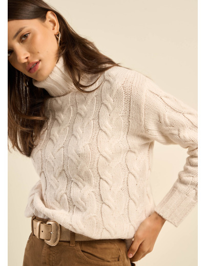 Pull à col montant et tricotage fantaisie