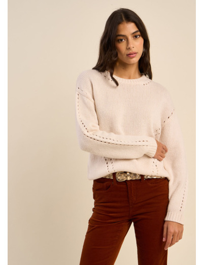 Pull à col rond et tricotage fantaisie