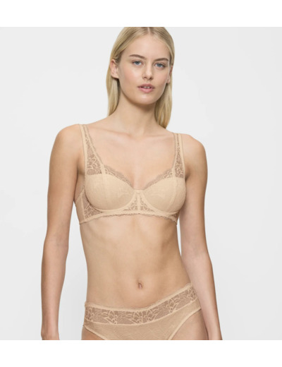 Soutien-gorge avec armatures