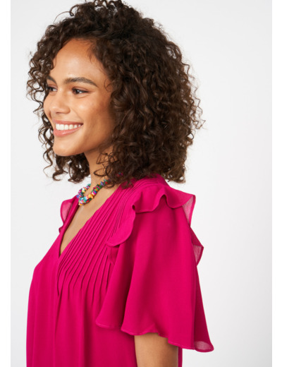 Top col V et manches courtes à volants