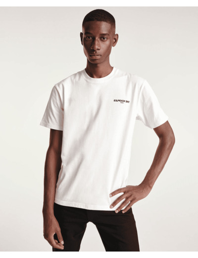 Tee Shirt A Manches Courtes Avec Print Sur Le Devant